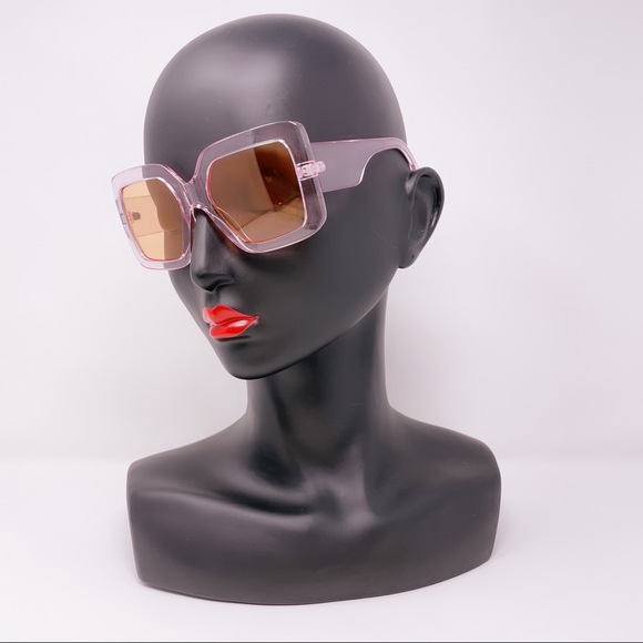 Fashion Sunglasses - Picture 5 of 6